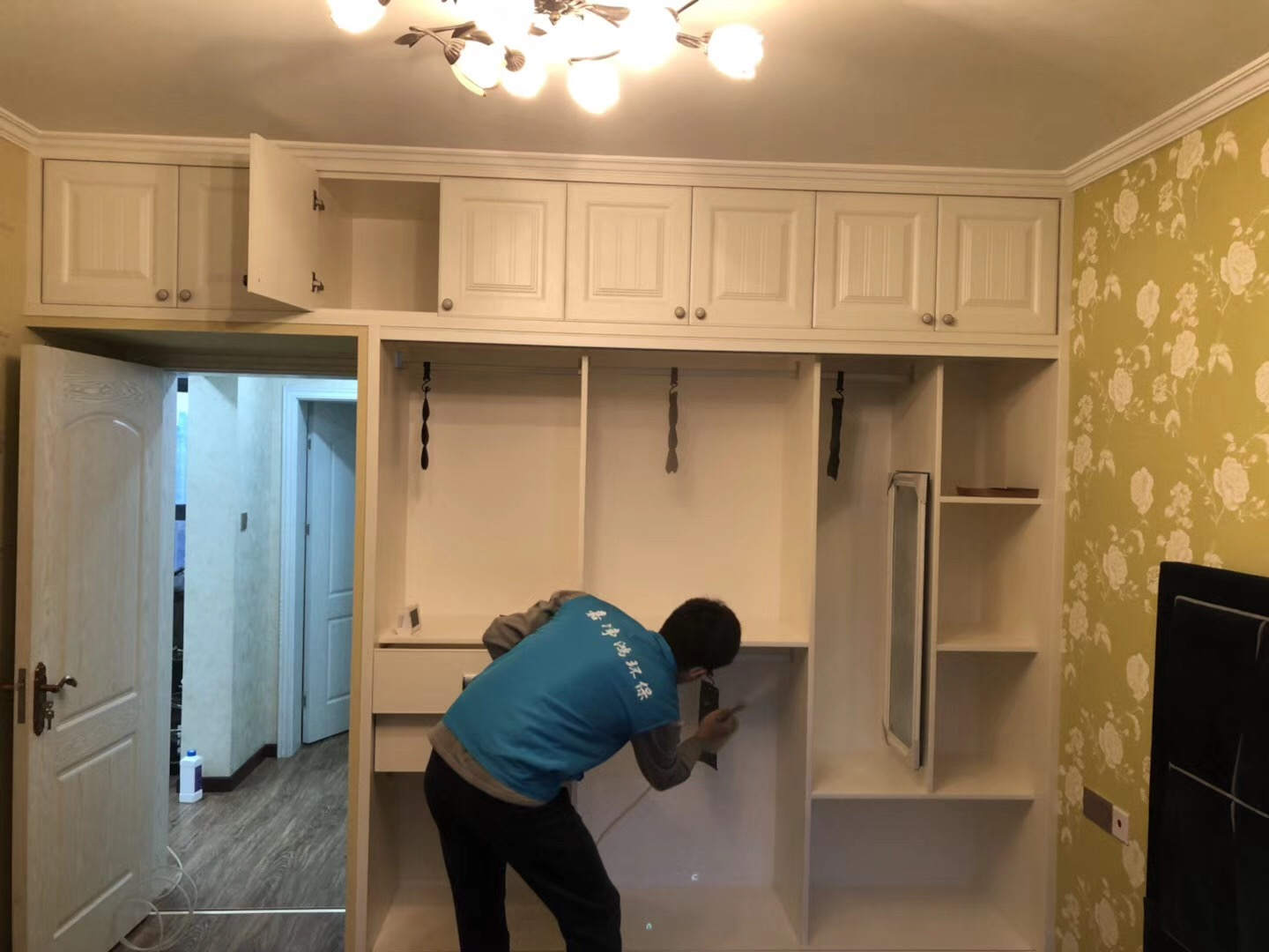 武漢市嘉凈鴻環(huán)?？萍加邢薰? style=