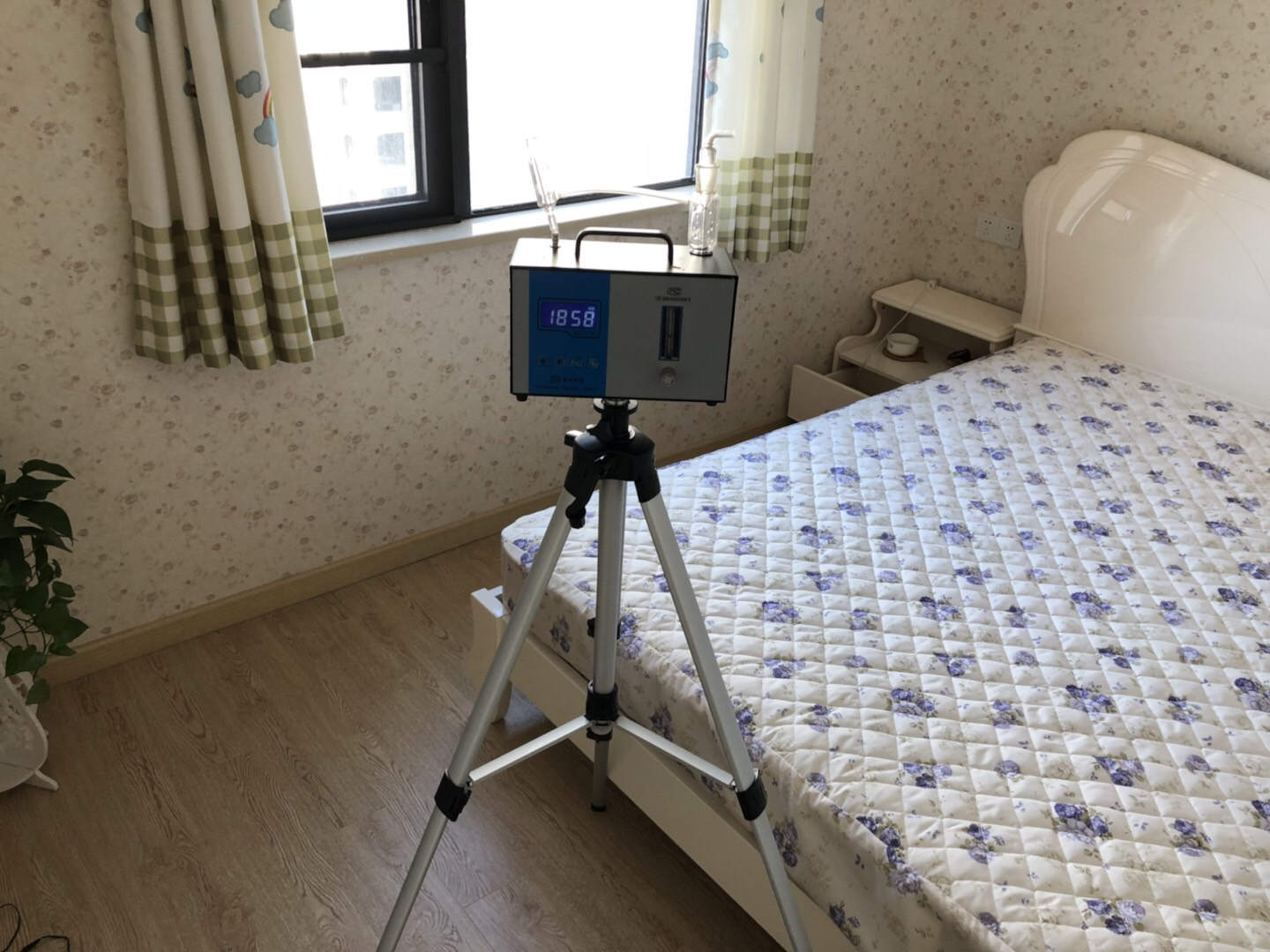 武漢市嘉凈鴻環(huán)?？萍加邢薰? style=