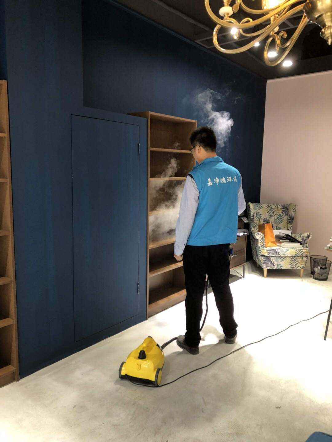 武漢市嘉凈鴻環(huán)?？萍加邢薰? style=