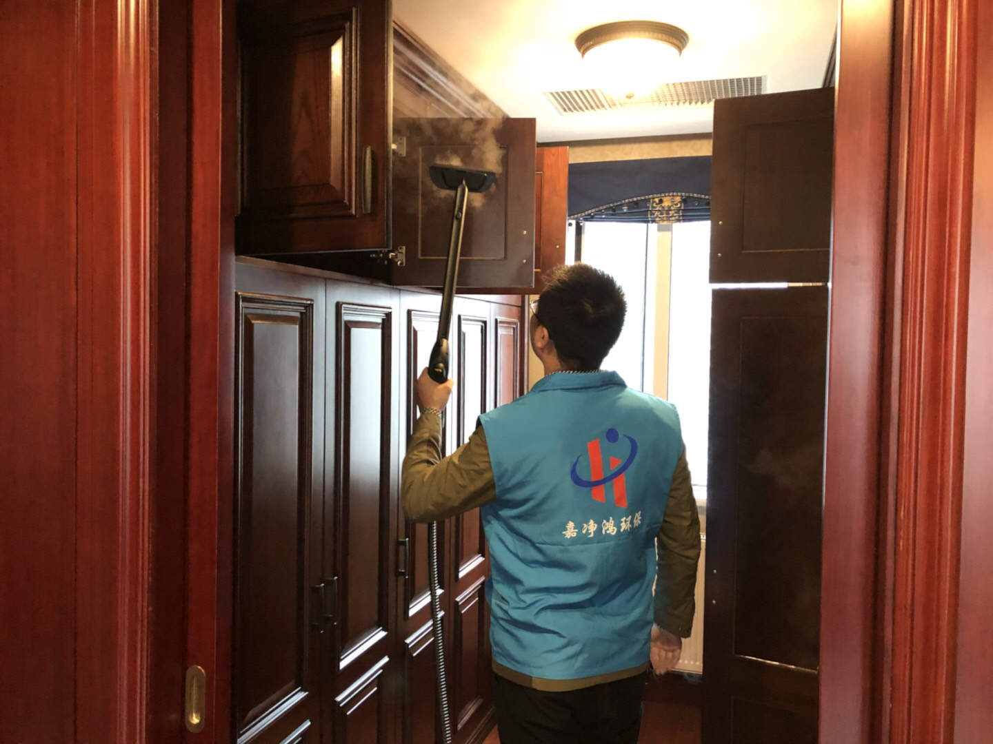 武漢市嘉凈鴻環(huán)?？萍加邢薰? style=