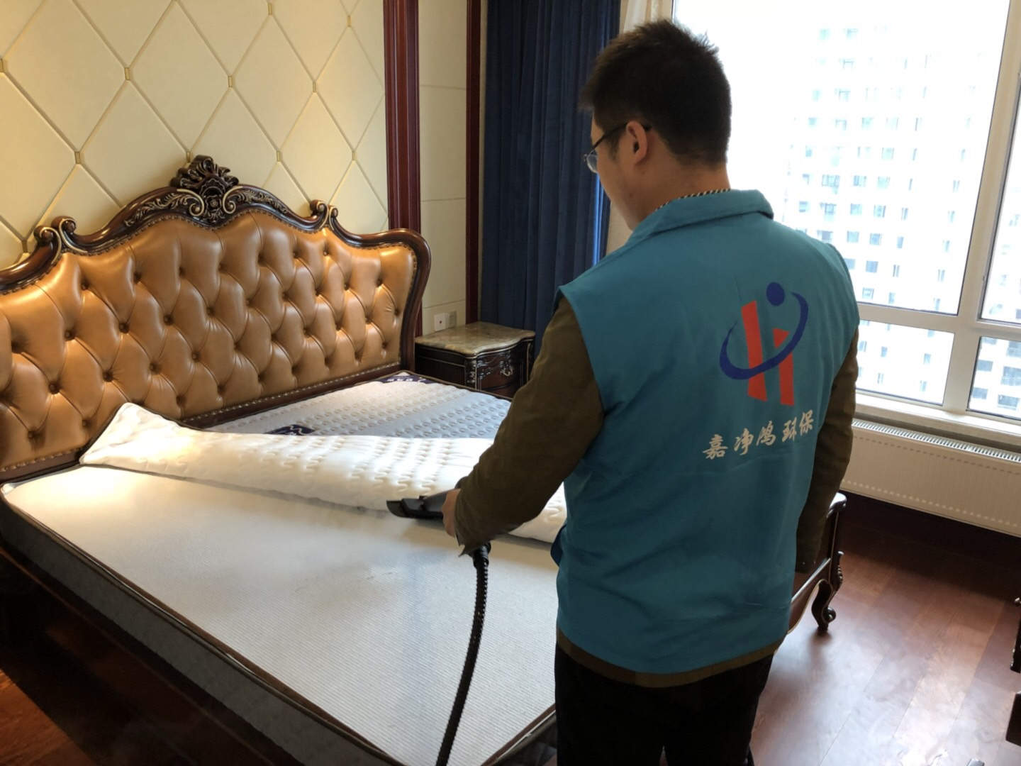 武漢市嘉凈鴻環(huán)?？萍加邢薰? style=