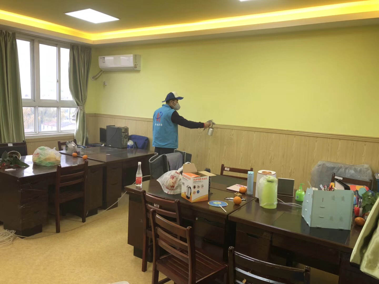 武漢市嘉凈鴻環(huán)?？萍加邢薰? style=