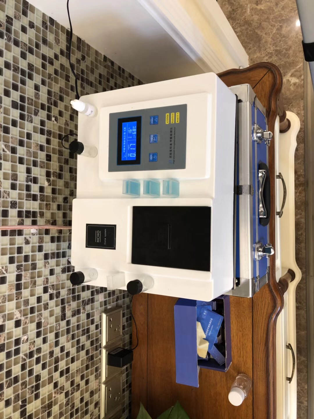 武漢市嘉凈鴻環(huán)?？萍加邢薰? style=