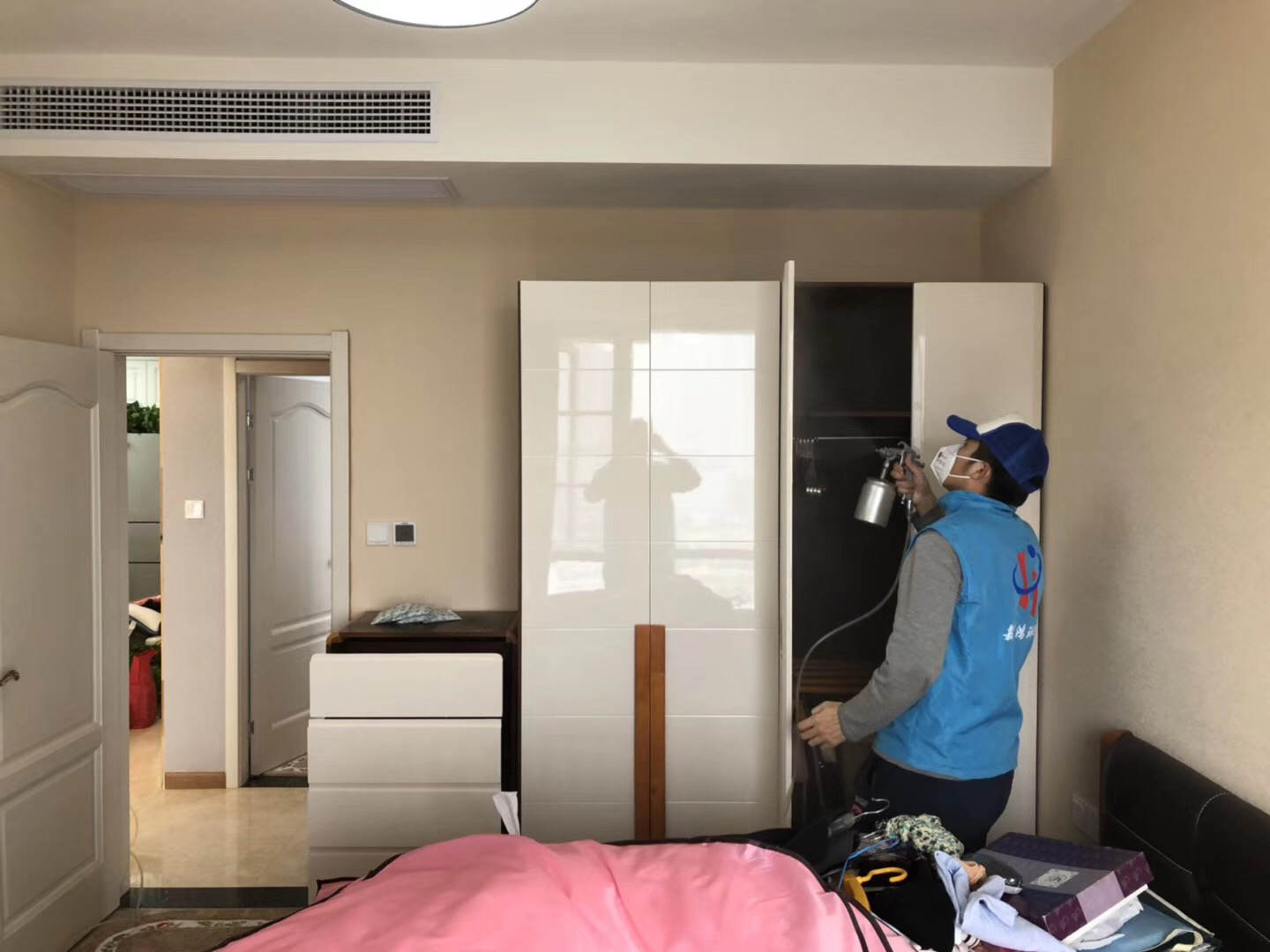 武漢市嘉凈鴻環(huán)?？萍加邢薰? style=