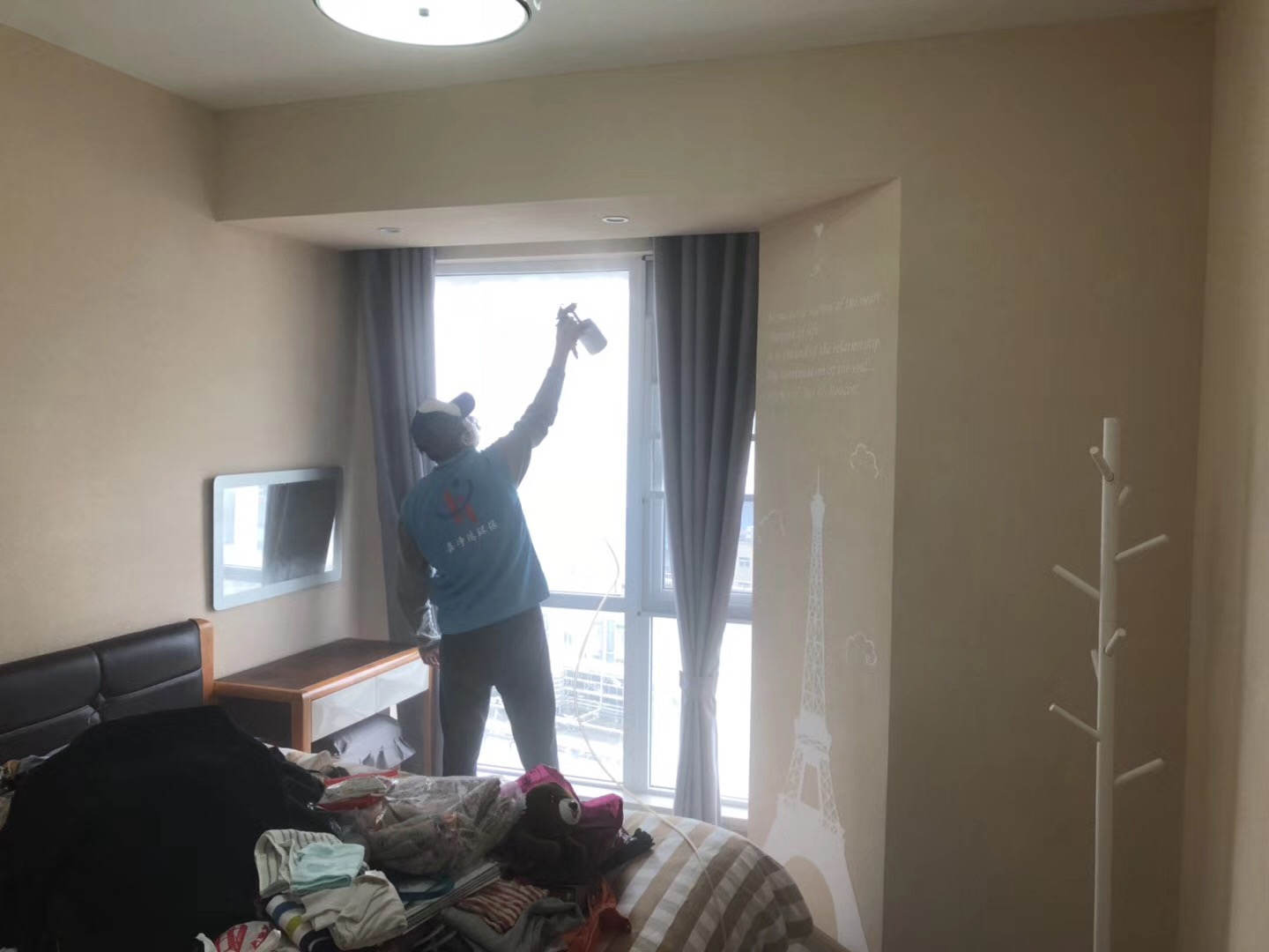 武漢市嘉凈鴻環(huán)?？萍加邢薰? style=