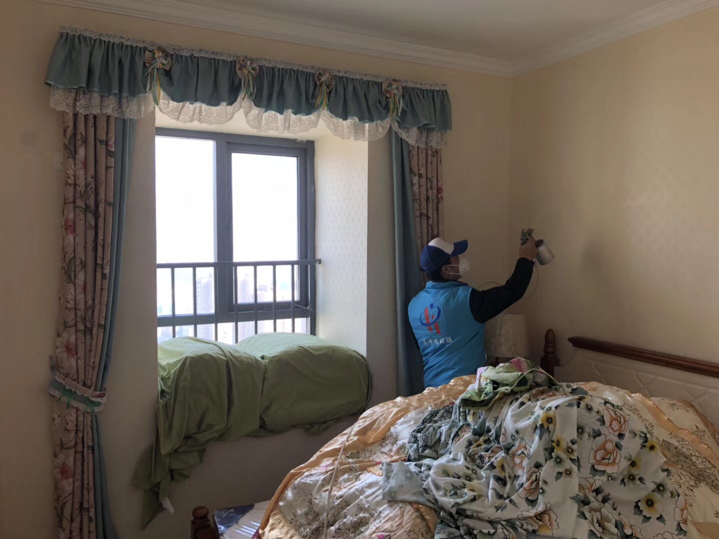 武漢市嘉凈鴻環(huán)?？萍加邢薰? style=