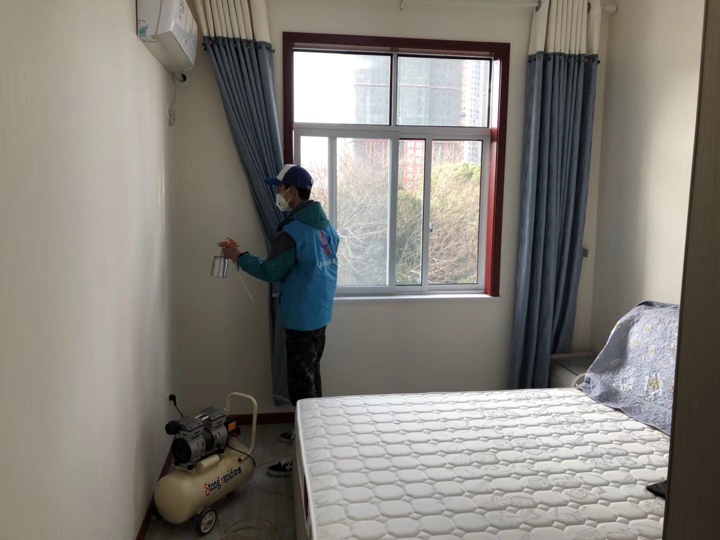 武漢市嘉凈鴻環(huán)?？萍加邢薰? style=