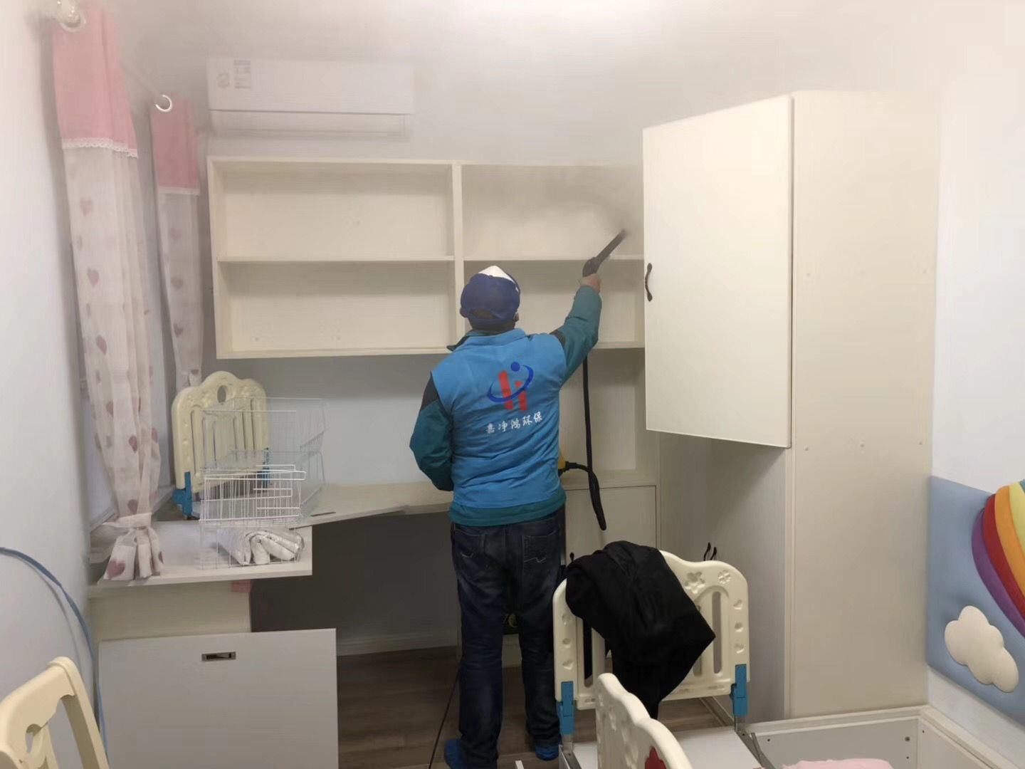 武漢市嘉凈鴻環(huán)?？萍加邢薰? style=