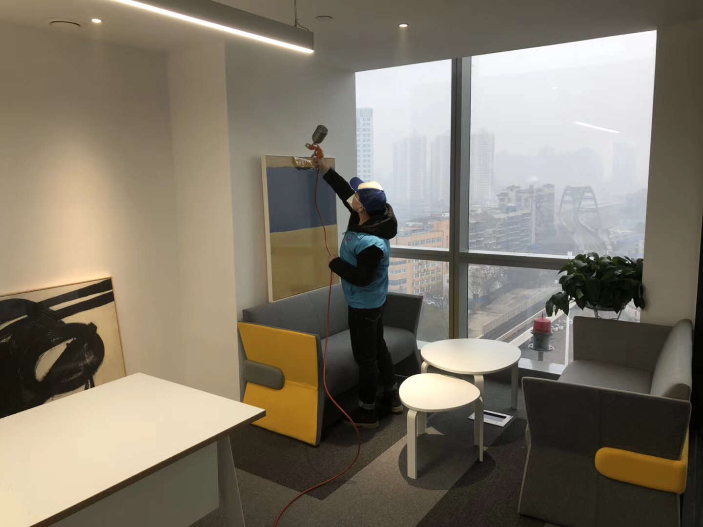 武漢市嘉凈鴻環(huán)?？萍加邢薰? style=