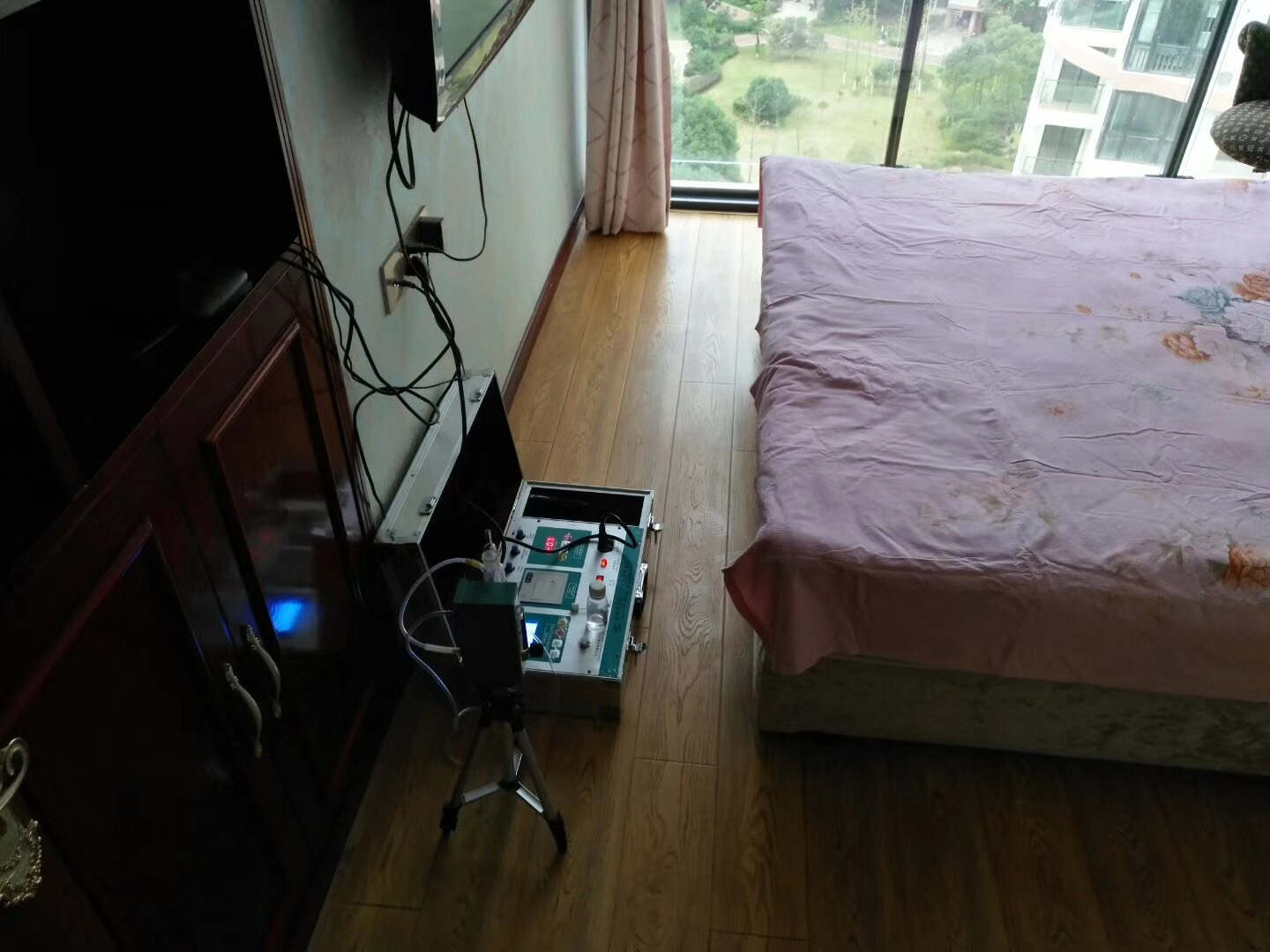 武漢市嘉凈鴻環(huán)?？萍加邢薰? style=