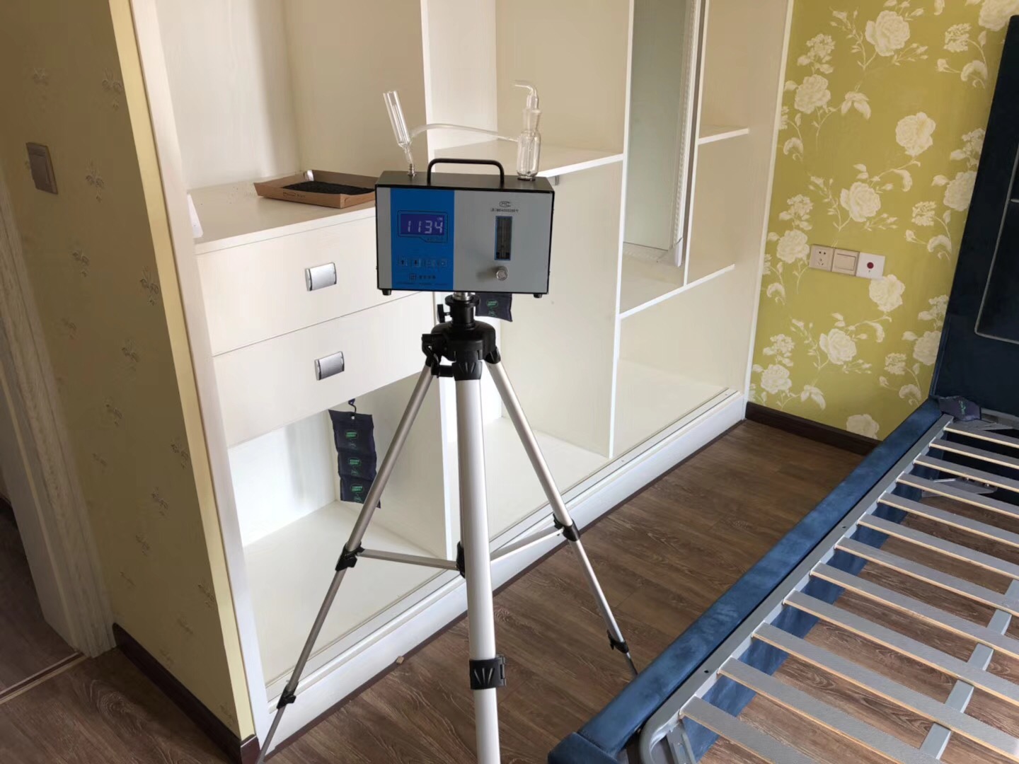 武漢市嘉凈鴻環(huán)?？萍加邢薰? style=