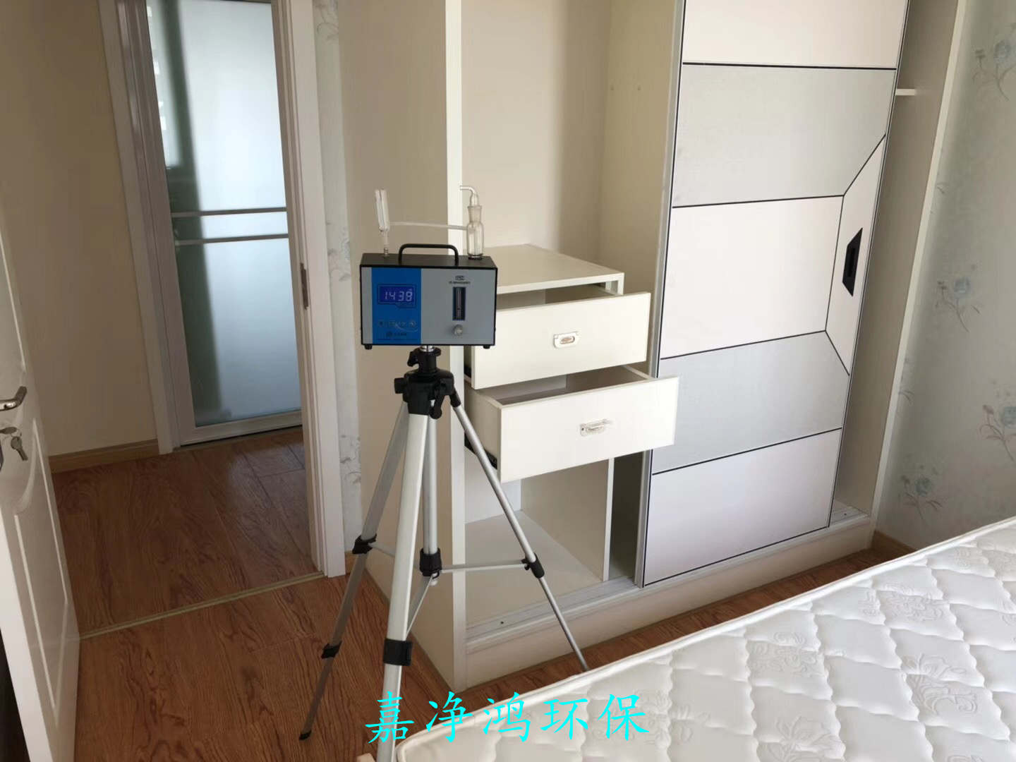 武漢市嘉凈鴻環(huán)?？萍加邢薰? style=