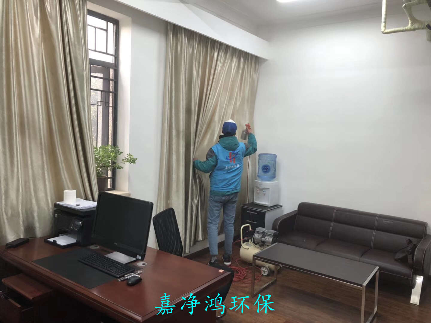 武漢市嘉凈鴻環(huán)?？萍加邢薰? style=