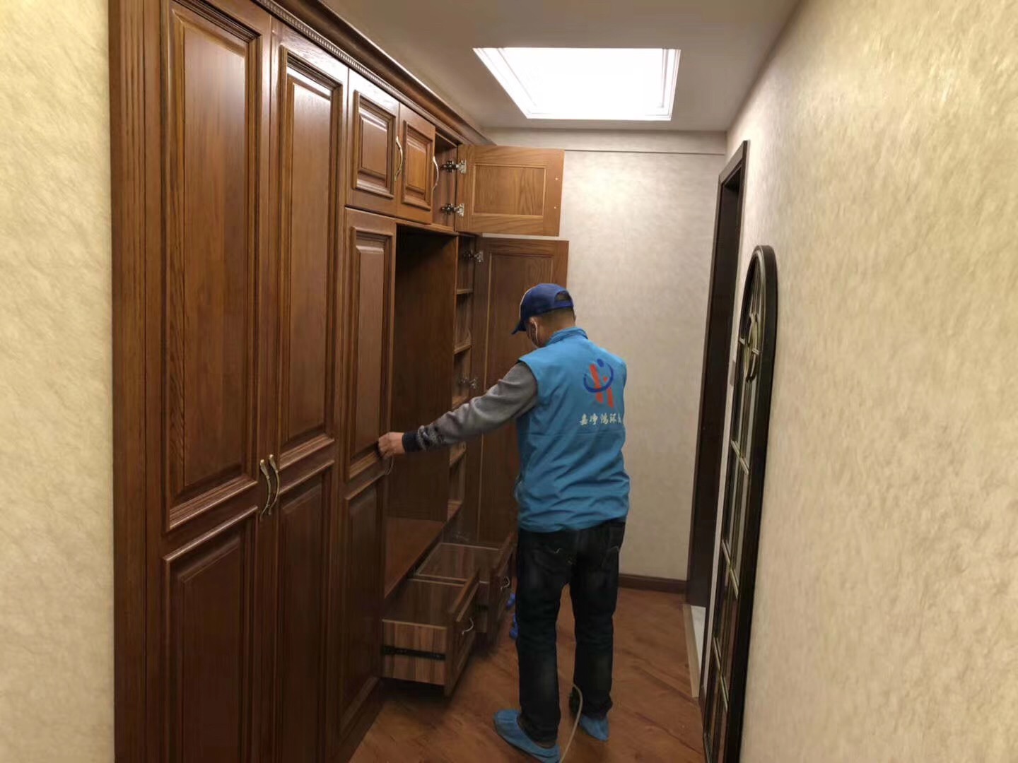 武漢市嘉凈鴻環(huán)?？萍加邢薰? style=