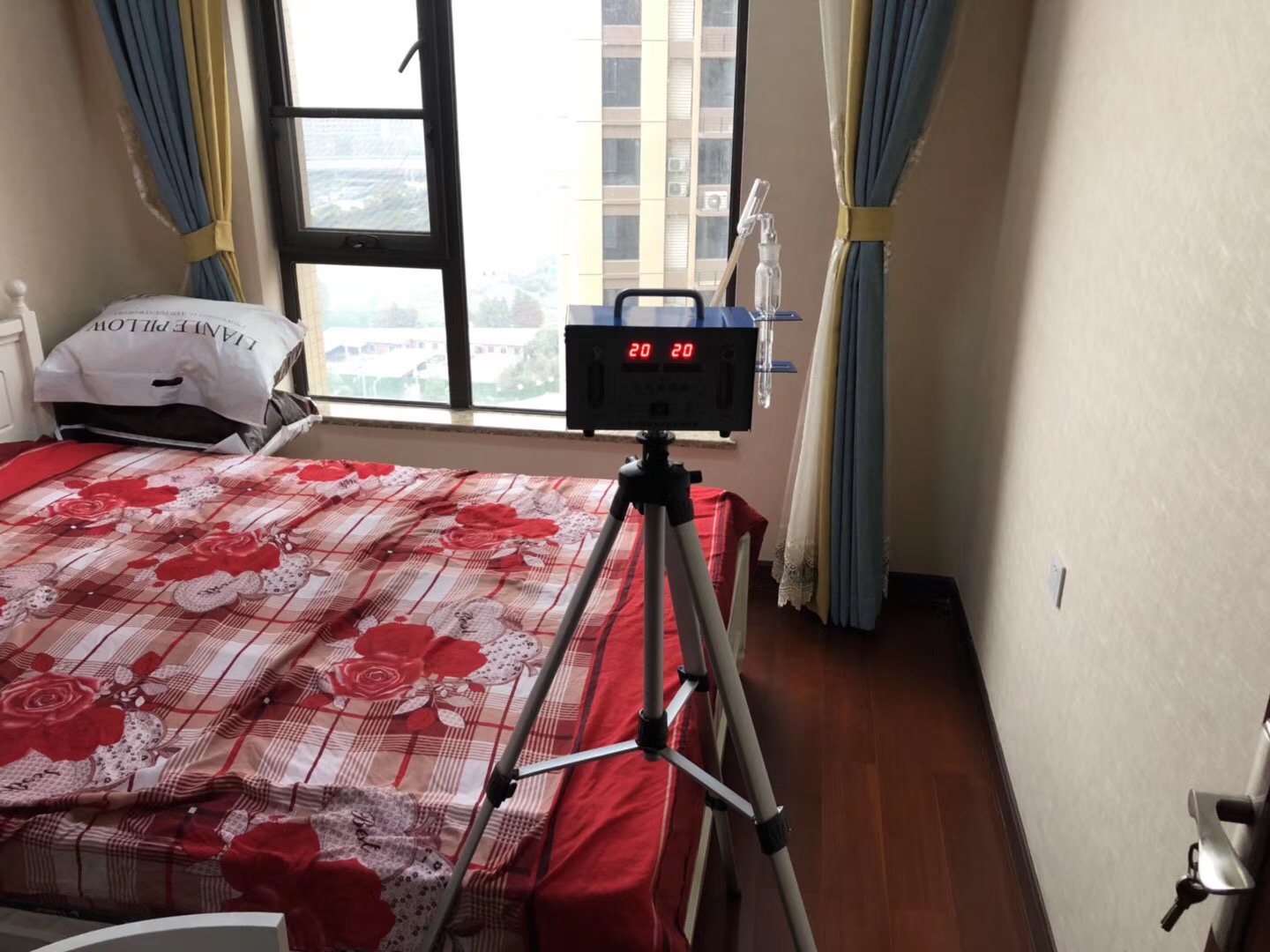 武漢市嘉凈鴻環(huán)?？萍加邢薰? style=