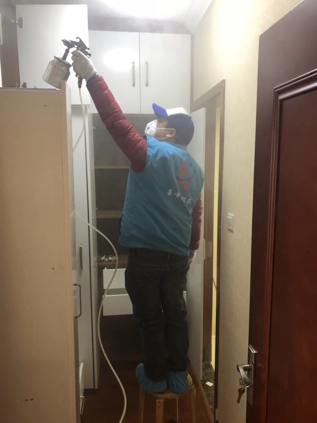 武漢市嘉凈鴻環(huán)?？萍加邢薰? style=